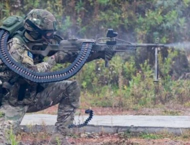 Scorpion: Το πολυβόλο των ρωσικών ειδικών δυνάμεων είναι σαν να έχει βγει από την ταινία Predator